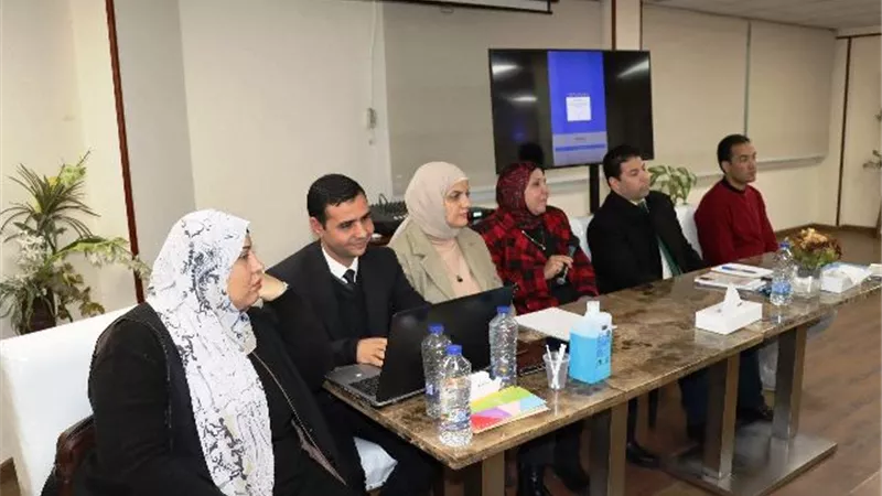 صبحى يشهد ختام فعاليات الجلسات الإستشارية لتطوير التعليم المدنى