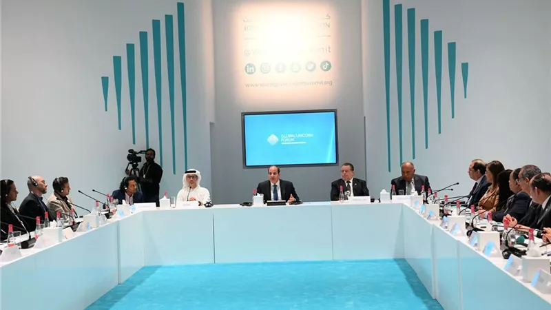 قناة القاهرة الإخبارية تعرض تقريرا عن 