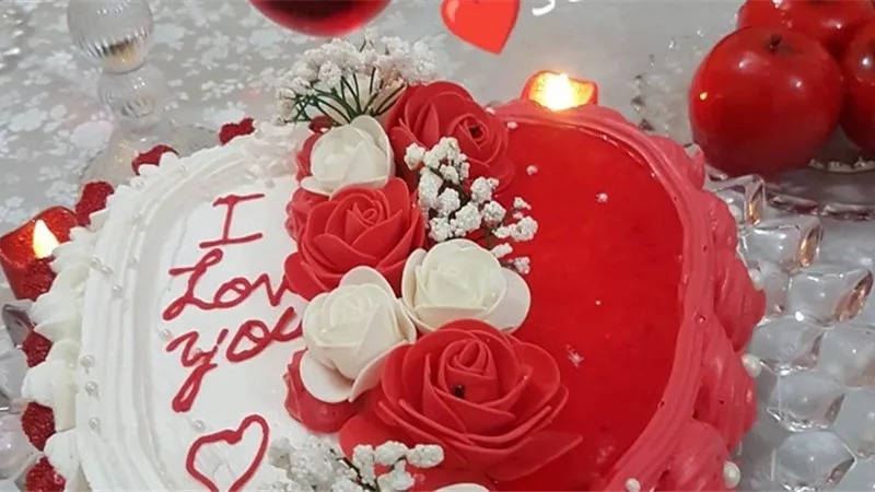 احتفلى بالمنزل.. واصنعى تورتة عيد الحب لزوجك