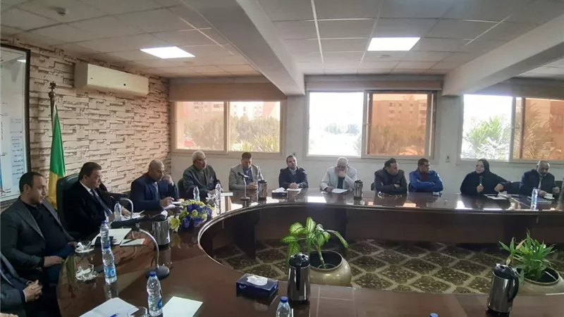 بشرة خير من جهاز مدينة الشروق للمطالبين بتقنين أوضاع أراضيهم/ صور