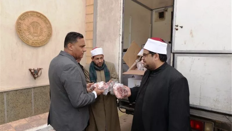 محافظ الدقهلية يشهد استلام الدفعه 19 من لحوم صكوك الطعام