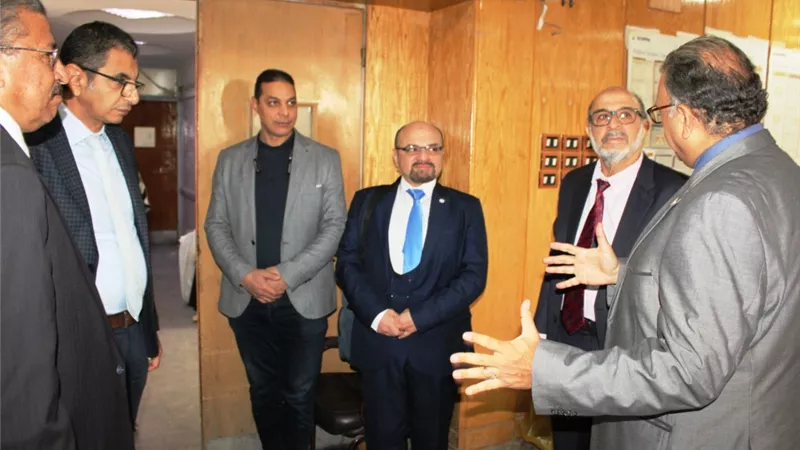 رئيس جامعة أسيوط:التكاتف ضرورةلاستكمال أكبرمستشفى للطوارئ بالصعيد