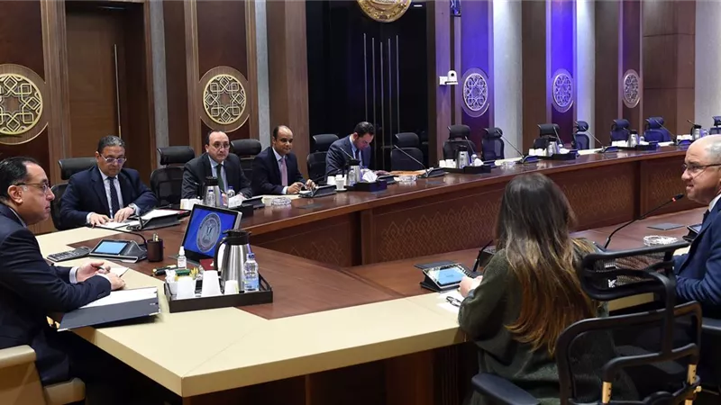 مدبولى: الدولة تمضي بخطوات حثيثة لتذليل التحديات التي تواجه الصناعة