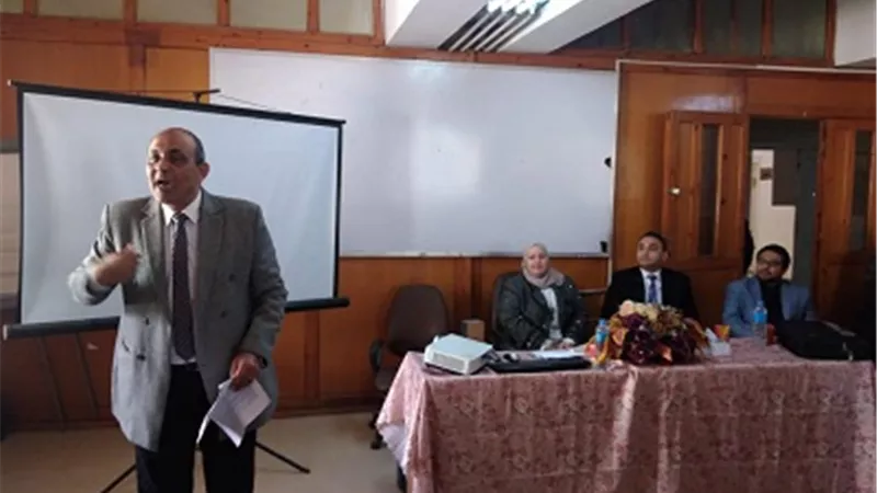 بدء الدورة الثالثة والرابعة للإسعافات الأولية بجامعة الفيوم