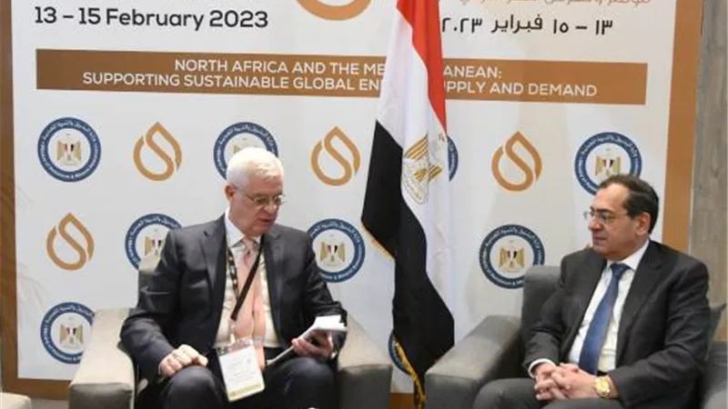 الملا يلتقي رئيس 