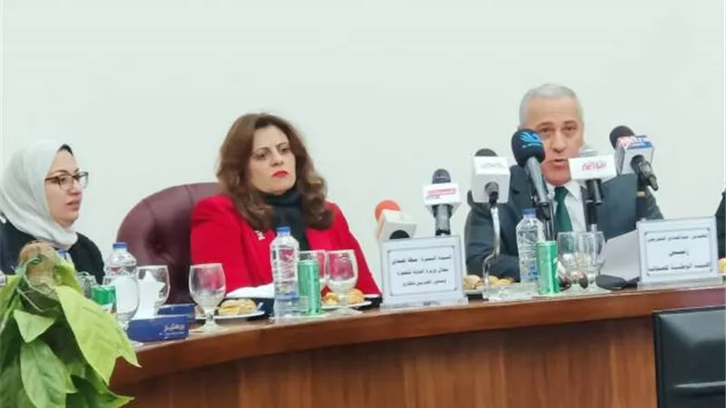 الشوربجي: على استعداد كامل للتنسيق مع وزارة الهجرة لتحدي الصعاب