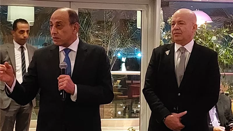 وزير الطيران: مصر للطيران تستقبل طائرة جديدة نهاية الشهر الجاري