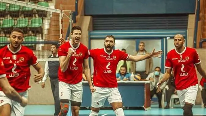 الأهلي يفوز علي الزمالك ويتوج بكأس سوبر الطائرة