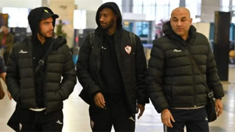 بعثة الزمالك تغادر القاهرة إلى ليبيا لمواجهة المريخ