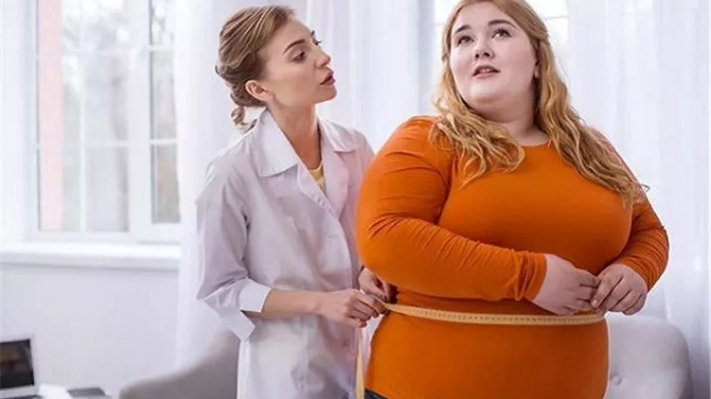 الخبراء يكشفون فعالية تمارين اليوجا فى التخلص من الوزن الزائد