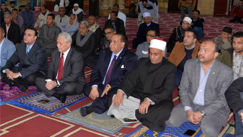 محافظ الأقصر يهنئ المواطنين بليلة الإسراء والمعراج