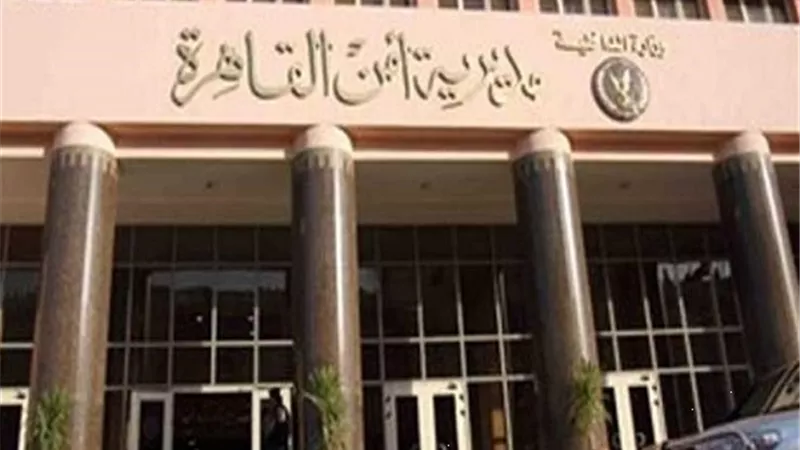 القبض على قائدى سيارتين لقيامهما بحركات إستعراضية بطريق صلاح سالم