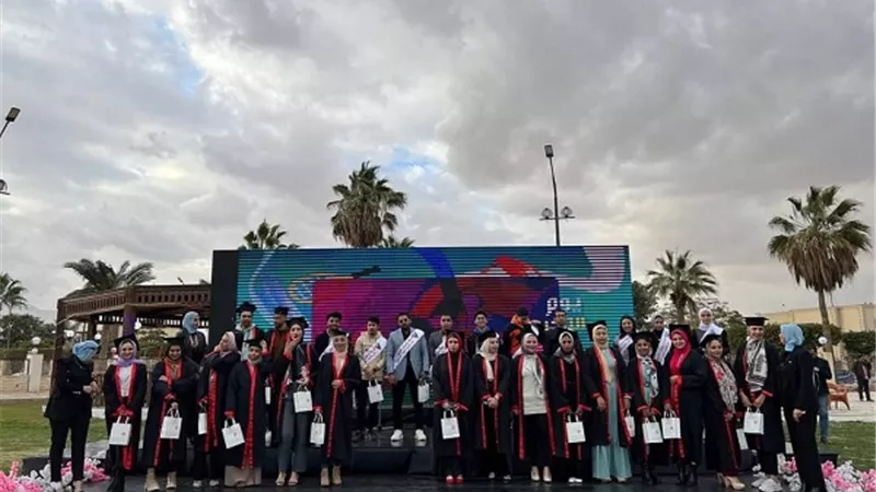 تكريم المتفوقين من أبناء العاملين بالسويس لتصنيع البترول