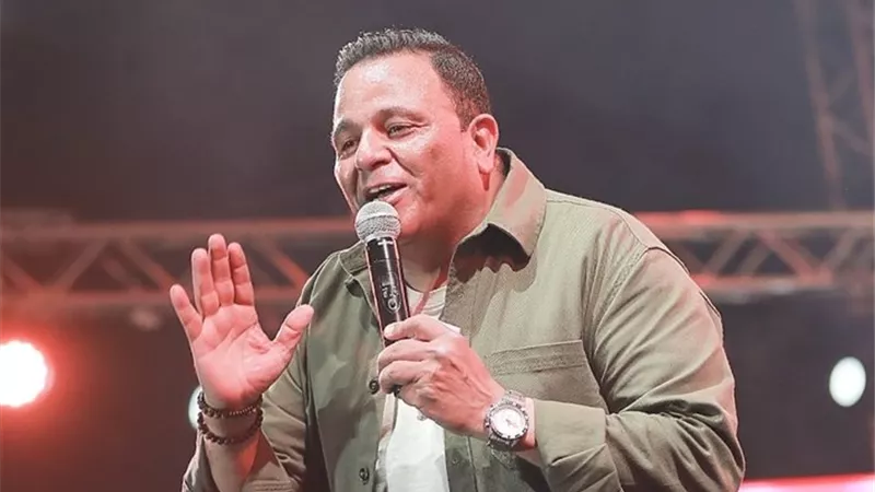 محمد فؤاد يحيي حفلًا اليوم فى برلين.. وأحمد سعد فى الإمارات