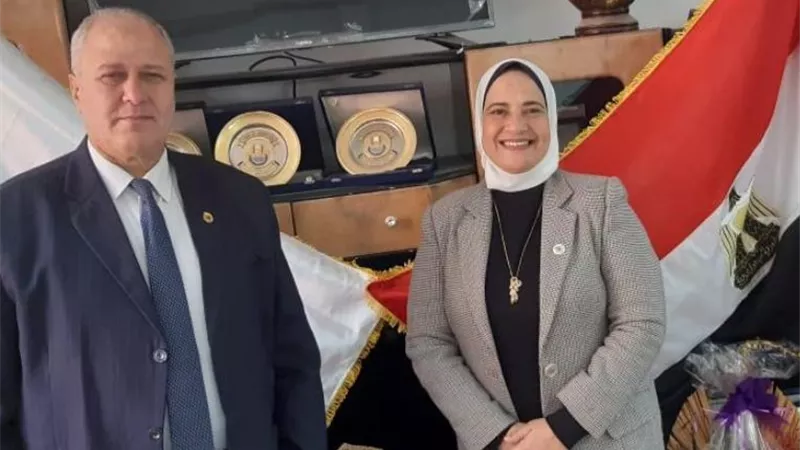 تعرف على تصريحات عميدة كلية الطب البيطرى للجمهورية أونلاين
