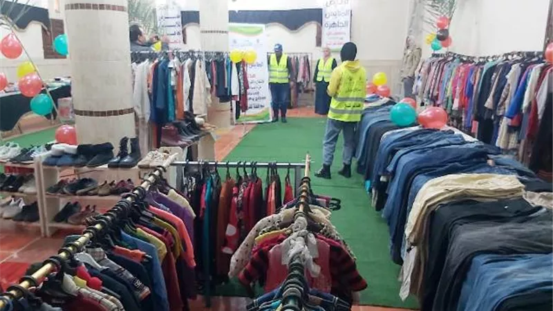توزيع 3500 قطعة ملابس بالمجان علي الأسر الأكثر احتياجا بكفر الشيخ
