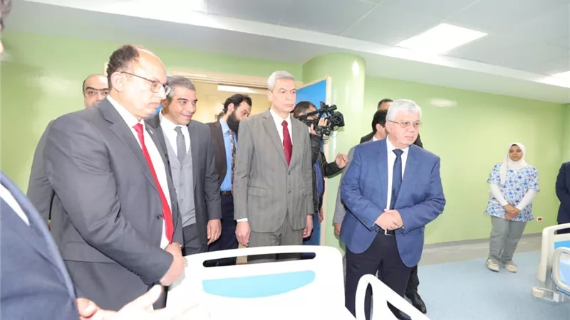 افتتاح المرحلة النهائية لأعمال تطوير مستشفى بدر الجامعي..صور