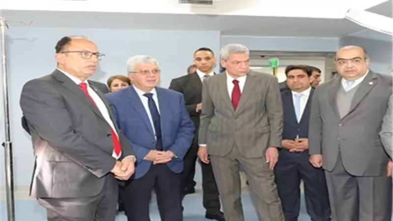 رئيس جامعة حلوان: تطبيق نظام المعلومات الصحية بمستشفى بدر