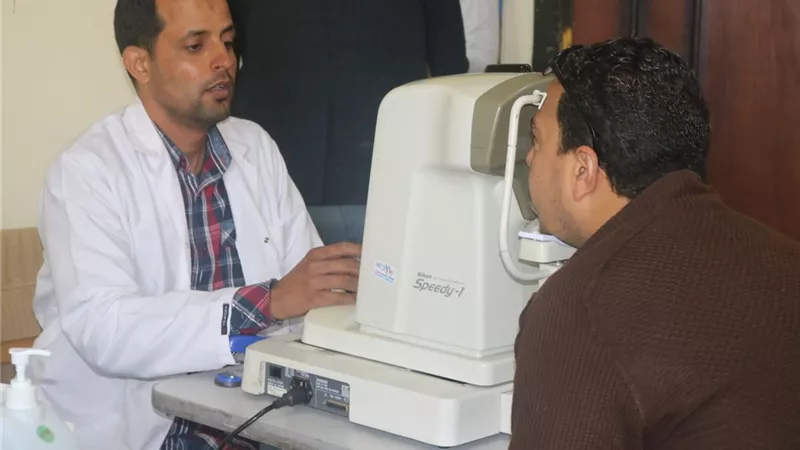 فعاليات قافلة الاكتشاف المبكر لأمراض العيون بجامعة جنوب الوادي