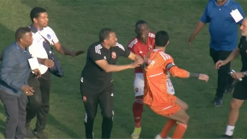 الاتحاد الافريقى يدرس معاقبة الشناوى بسبب احداث مباراة الهلال