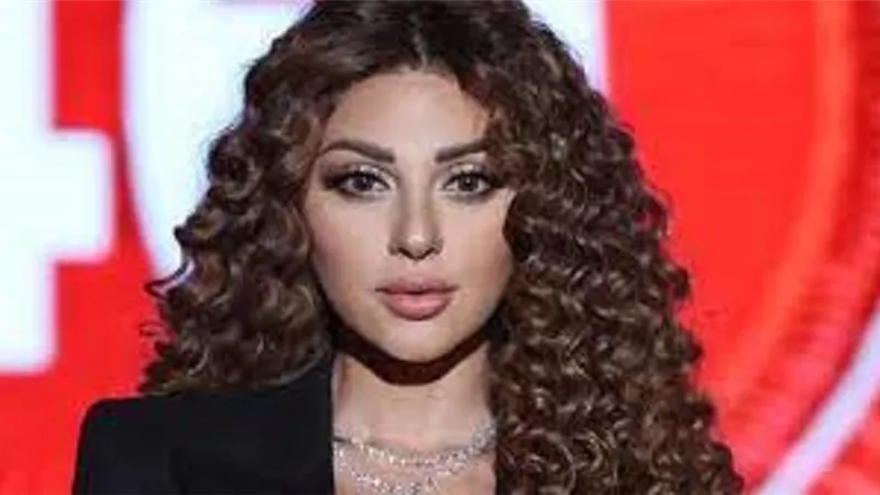 ميريام فارس بفستان مكشوف تخطف الانظار.. صور