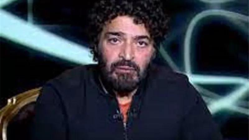 الحزين يخيم على حميد الشاعرى بعد وفاة خالته .. تفاصيل