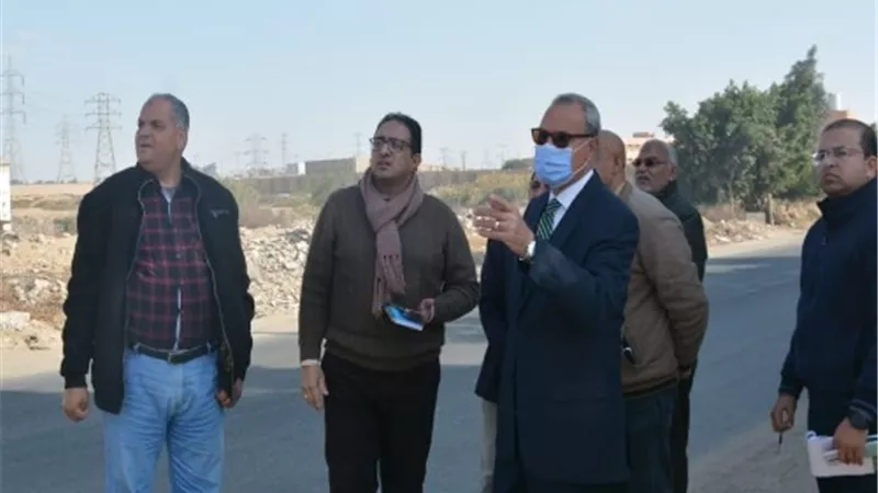 محافظ القليوبيةيتفقد المبنى الإداري للمنطقتين الصناعيتين بالخانكة