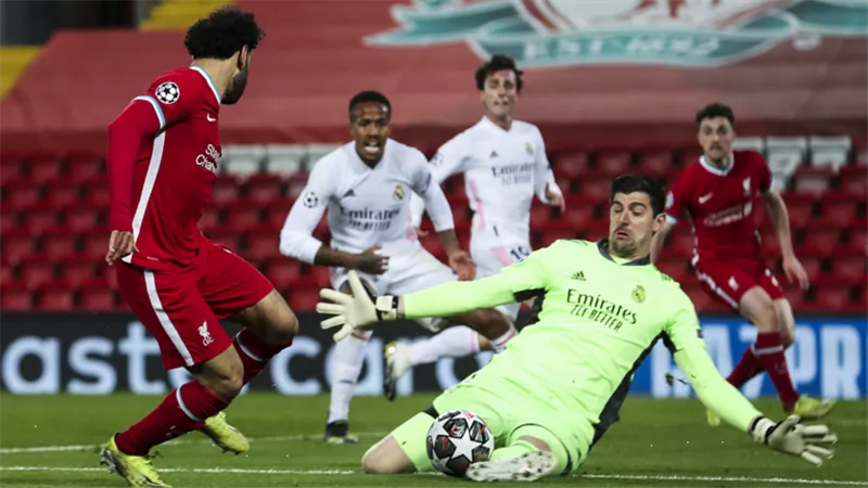 ريال مدريد يكتسح ليفربول برباعية نظيفة فى آخر 5 مباريات
