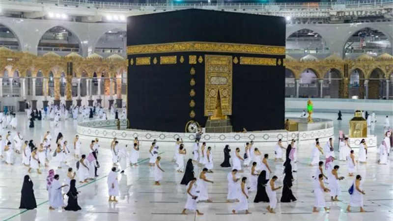 وزارة الداخلية تعلن فتح باب التقديم لحج القرعة يوم الثلاثاء