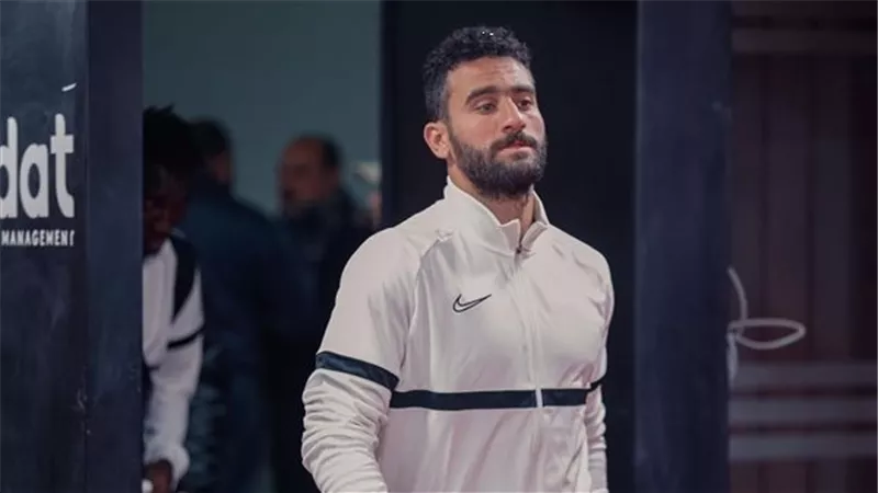 باسم مرسي يقود تشكيل البنك الأهلي أمام سموحة بالدوري