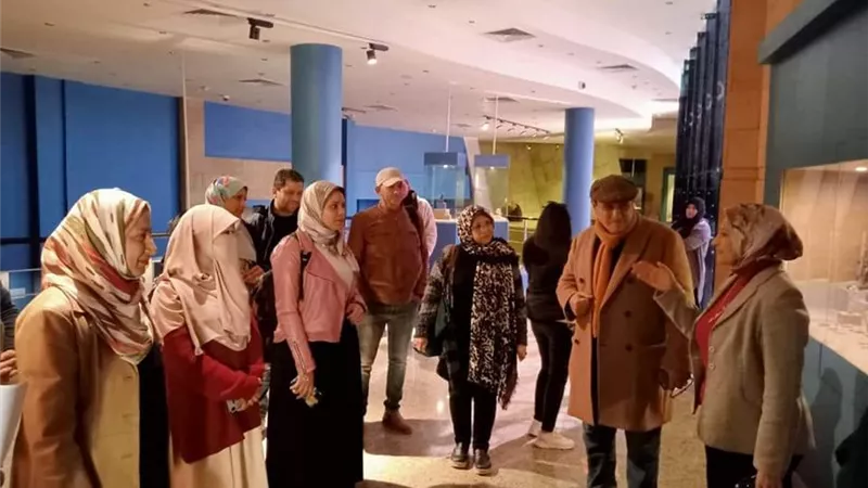 تنشيط السياحة بالشرقية تُنظم ورشة فنية بمتحف تل بسطا