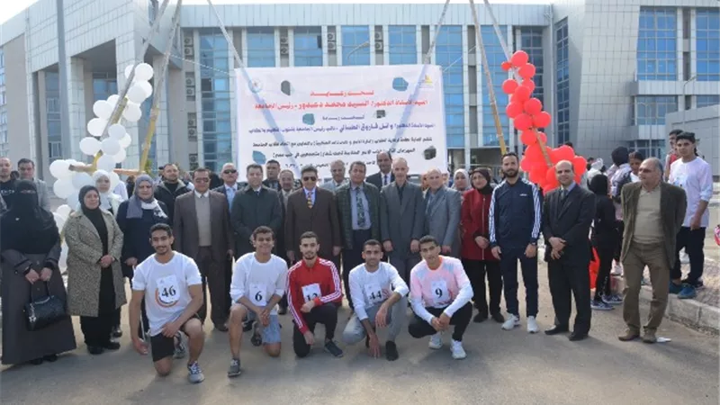 رئيس جامعة دمياط يفتتح المهرجان الثاني للأسر الطلابية