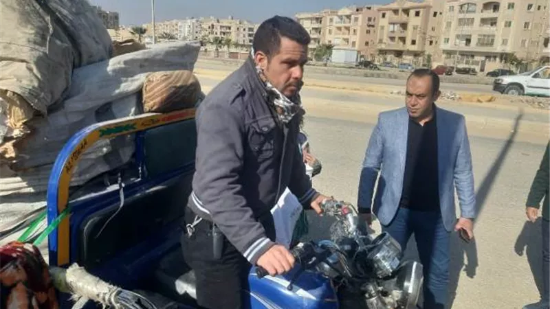 سعد: جهاز الشروق يتحفظ على ١٨مركبة مخالفة خلال الحملات.. بالصور