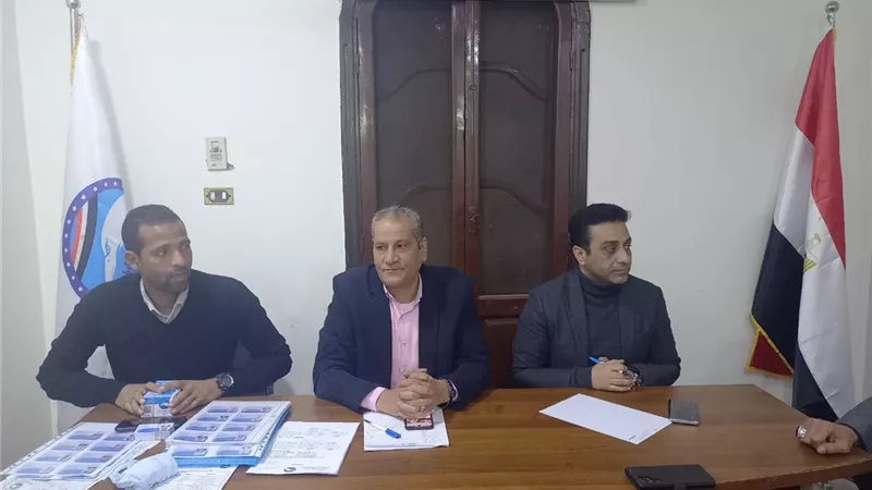 مستقبل وطن بقنا: بدء تسليم كارنيهات العضوية لهيئة مكاتب الحزب