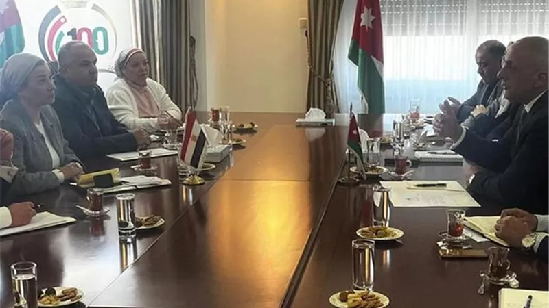 وزيرة البيئة تلتقى نظيرها الأردني لدعم الاستثمار بمجال حماية الطبيعة
