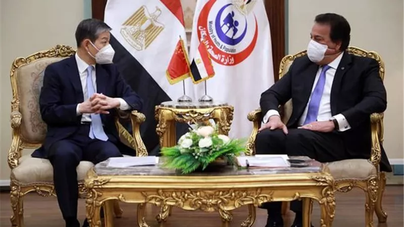 عبد الغفار يستقبل سفير الصين لبحث تعزيز التعاون بالمشروعات الصحية