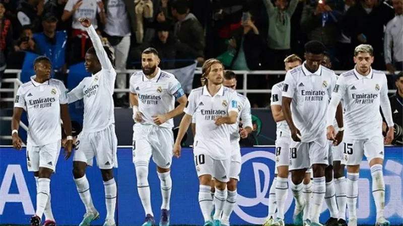 رسميا.. رباعي ريال مدريد يغيب عن مواجهة ليفربول