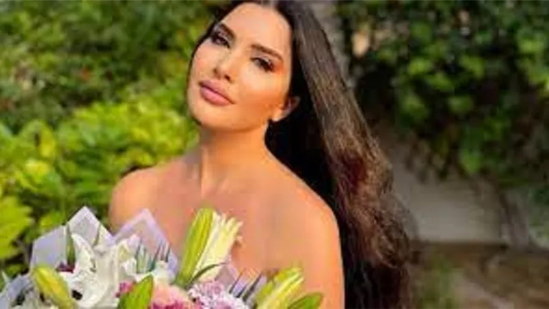 بـ مايوه البكيني...لاميتا فرنجية تخطف الانظار