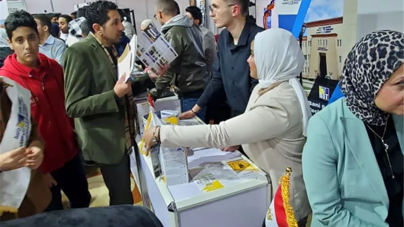 جامعة بني سويف التكنولوجية تشارك في معرض وملتقى التعليم الفني