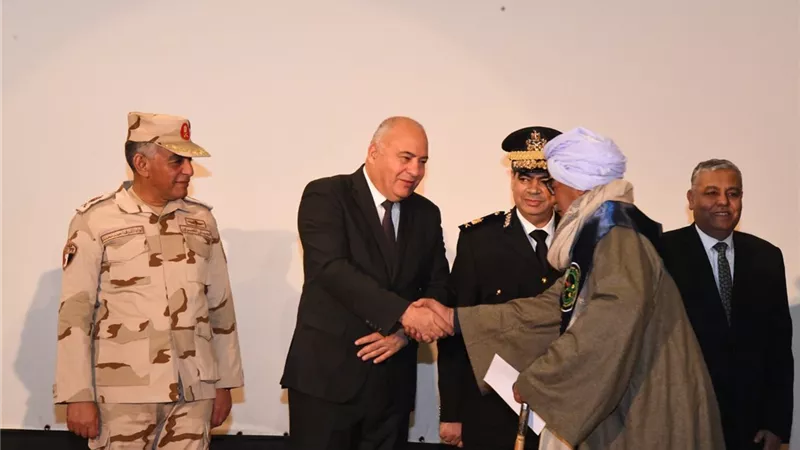 محافظ قنا يشهد احتفالية 