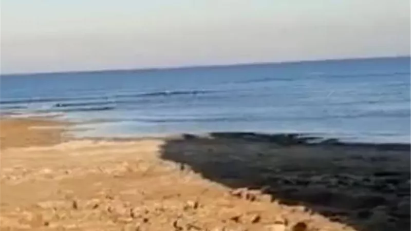 البحوث الفلكية : انخفاض منسوب المياه في بعض الشواطئ مرتبط بالمد والجزر