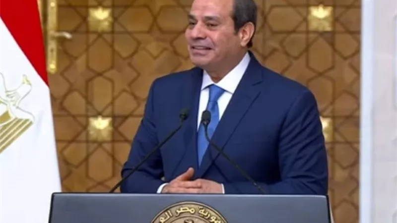 السيسي:مصر اول دولة عربية تفتتح سفارة لها في طشقند