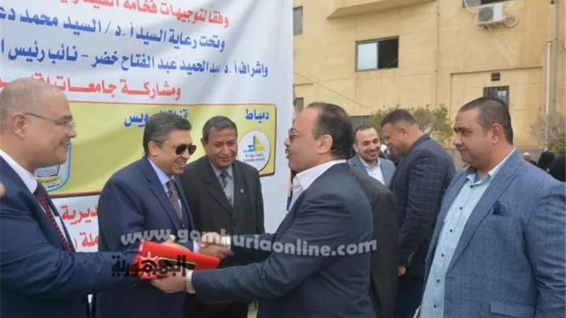 جامعة دمياط تنظم قافلة شاملة بالتعاون مع جامعات شرق الدلتا