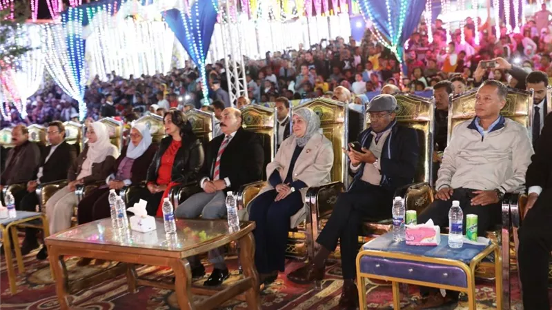 أشرف عطية يشهد ختام مهرجان أسوان الدولى للثقافة والفنون