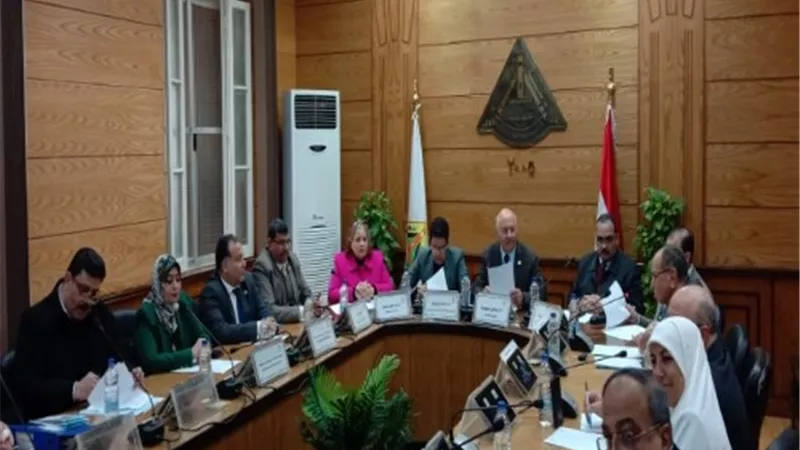 سوسه:حريصون على تذليل كافةالعقبات لتحسين النظام الإداري بالجامعة