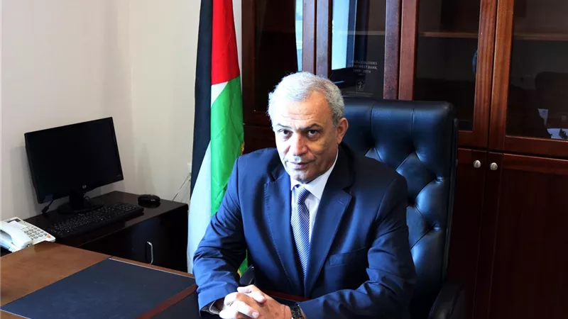 أبو عمرو يبحث مع ممثل الاتحاد الأوروبي الانتهاكات الإسرائيلية