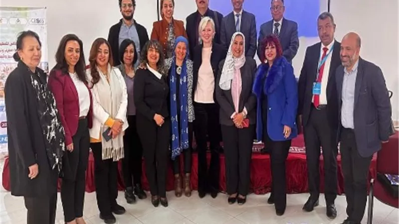 القوى العاملة تشارك في 