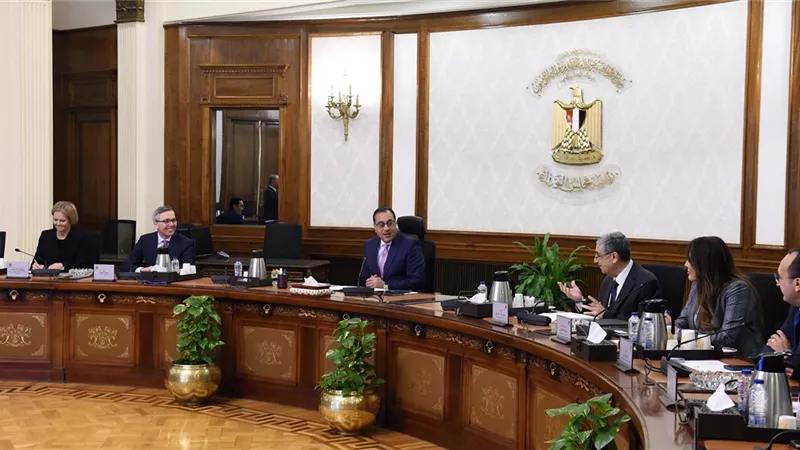 مدبولى يستعرض مع مسئولي شركة نرويجية تنفيذ عدة مشروعات جديدة
