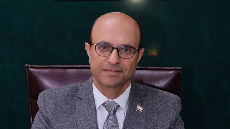 رئيس جامعة أسيوط يصدر قرارات بتجديد ثقة وتعيين وندب