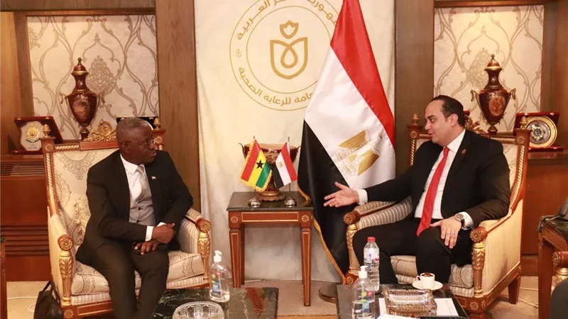 رئيس الرعايةالصحيةيبحث التعاون مع سفير غانا بمجال السياحةالعلاجية